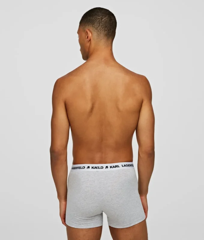BAÑADORES MONOCROMÁTICOS CON LOGOTIPO – PACK DE 3