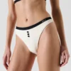 BAJAS DE BIKINI MONOCROMÁTICAS