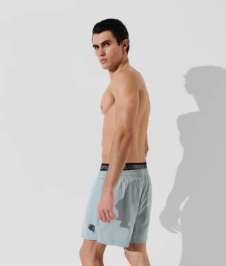 BERMUDAS IKON