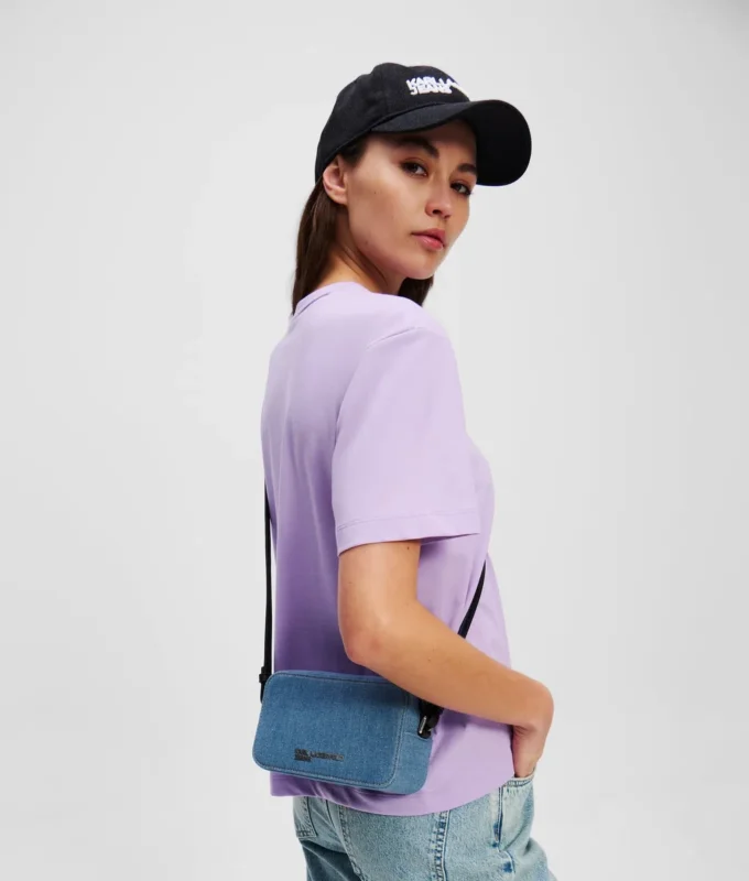 BOLSA PARA CÁMARA DE DENIM CON LOGOTIPO METÁLICO