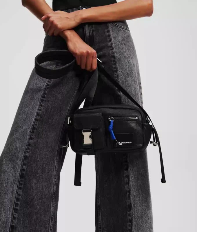 BOLSA PARA CÁMARA DE DENIM RECUBIERTA