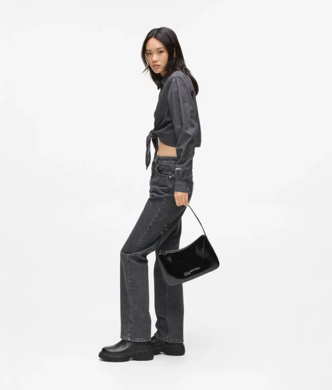 Bolso bandolera brillante con logotipo