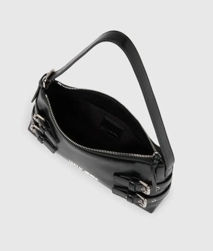 Bolso bandolera con hebillas