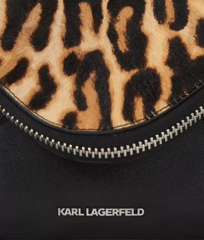 Bolso bandolera K/Hardware con estampado de leopardo