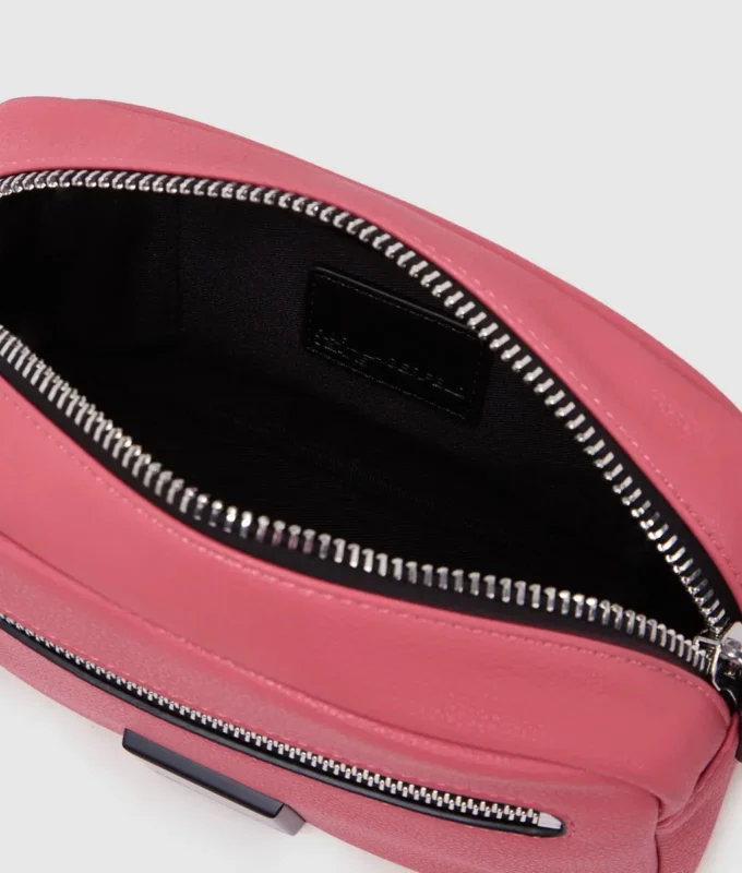 Bolso bandolera para cámara con logotipo en forma de caja