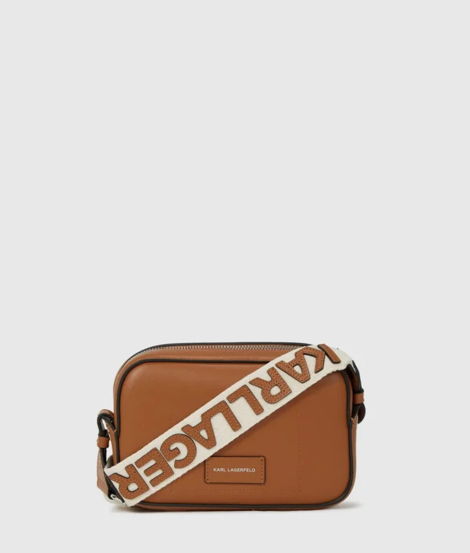 BOLSO CRUZADO PERFORADO K/CIRCLE