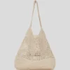 BOLSO DE PLAYA DE CROCHET CON LOGOTIPO