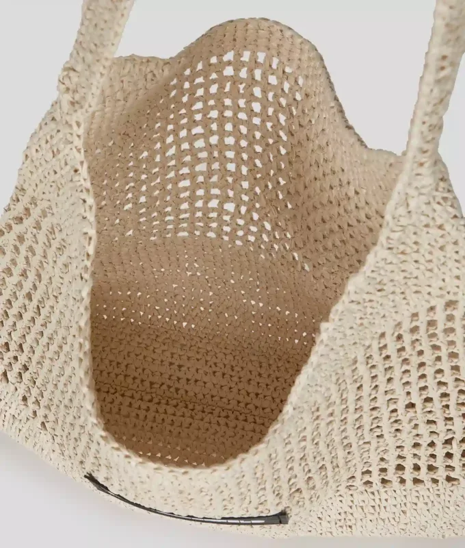 BOLSO DE PLAYA DE CROCHET CON LOGOTIPO