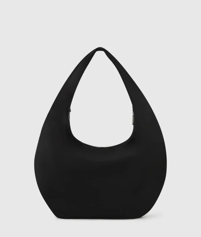 Bolso hobo de nylon brillante