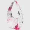 Bolso hobo grande con estampado de pintores