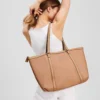 BOLSO MEDIANO RUE ST-GUILLAUME