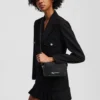 BOLSO PARA CÁMARA CON LOGOTIPO METÁLICO