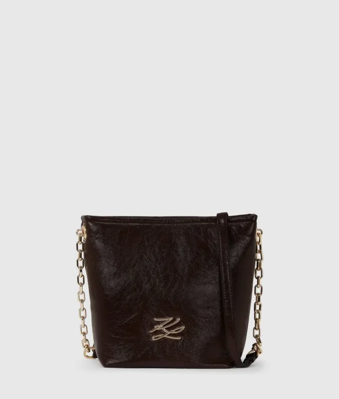 Bolso pequeño tipo cubo brillante K/Autograph