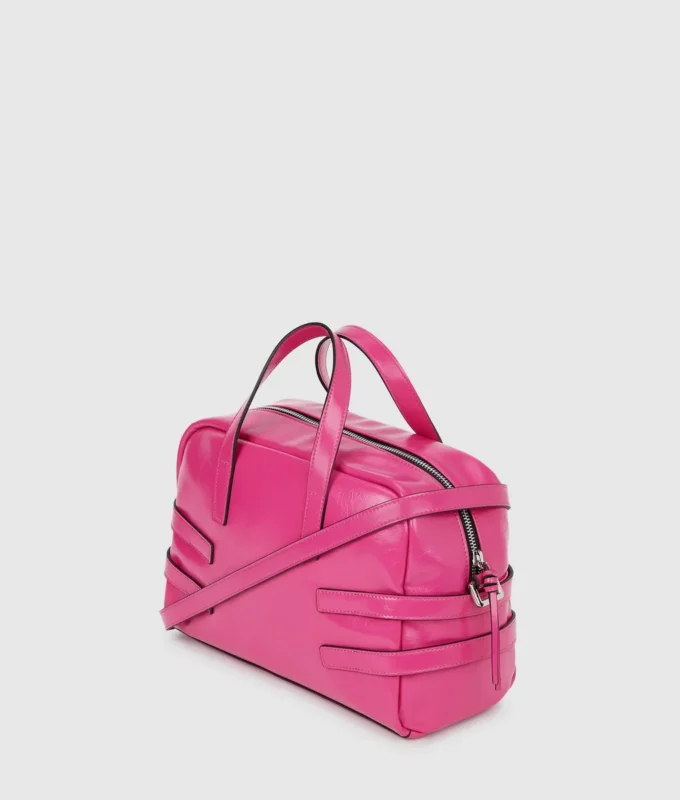 Bolso tipo bolera con hebilla