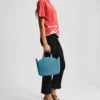 BOLSO TOTE PEQUEÑO PERFORADO K/CIRCLE