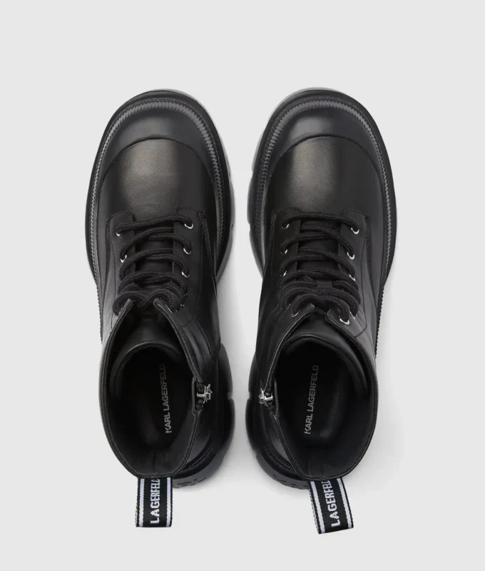 Botas Trekka Max con cita de Karl