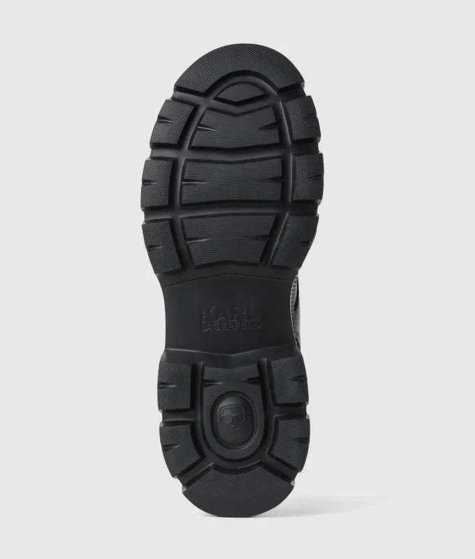 Botas Trekka Max con cita de Karl