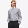 Camisa a rayas con cuello en contraste