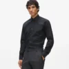Camisa con botones cuadrados