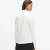 Camisa con cinta con logotipo