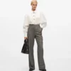 Camisa con letras Karl