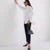 CAMISA CON PUÑOS CARACTERÍSTICOS