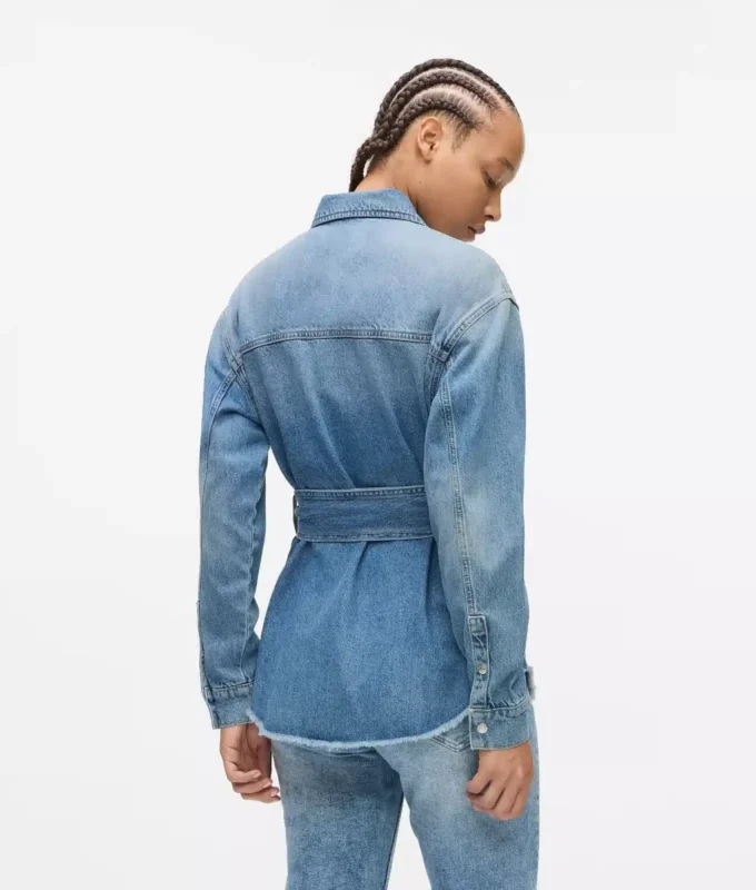 Camisa de denim con cinturón