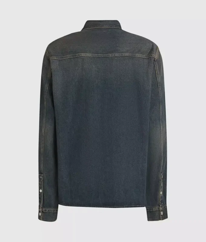 Camisa de mezclilla holgada