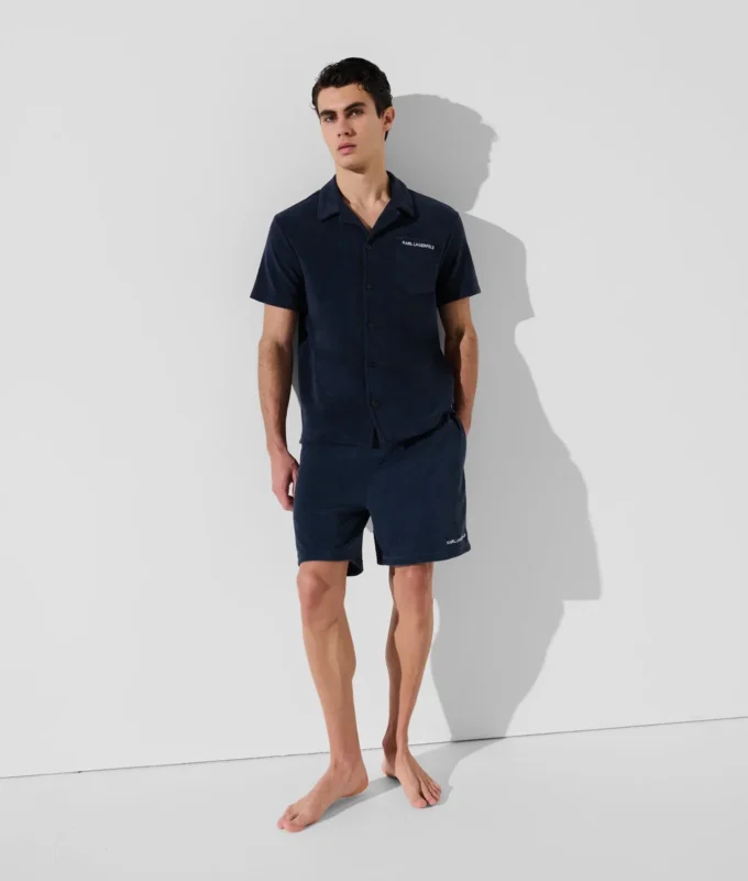 CAMISA DE TOALLA CON LOGOTIPO