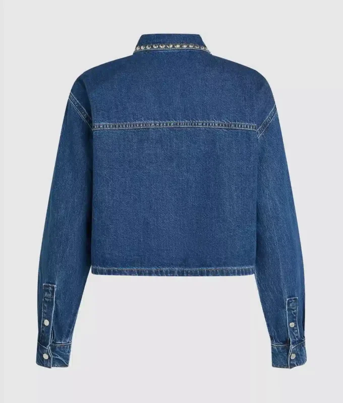 Camisa vaquera con tachuelas