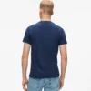 Camiseta ajustada con logotipo