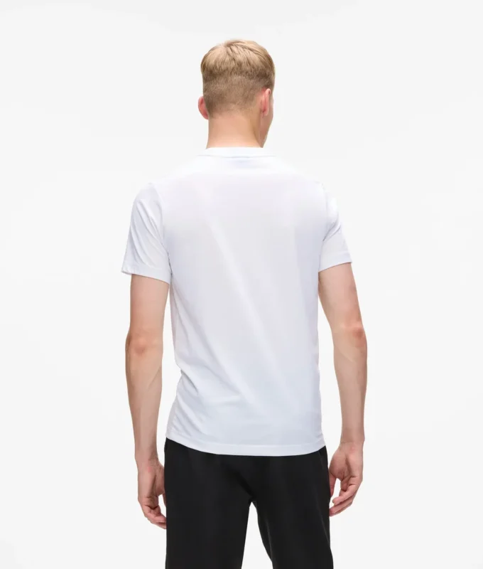 Camiseta ajustada con logotipo