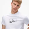 Camiseta ajustada con logotipo
