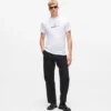 Camiseta ajustada con logotipo