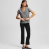 CAMISETA CON CUELLO EN V RUE ST-GUILLAUME