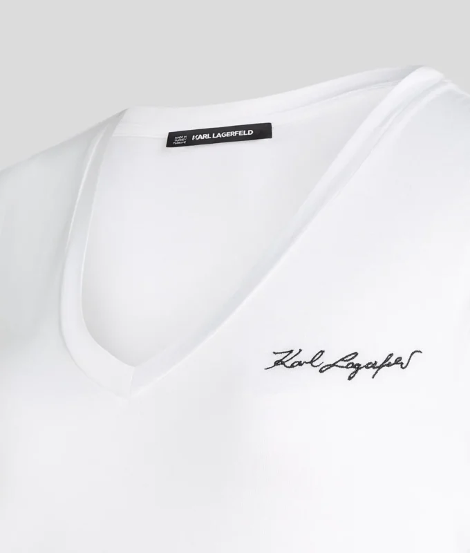 CAMISETA CON CUELLO EN V Y FRUNCIDOS