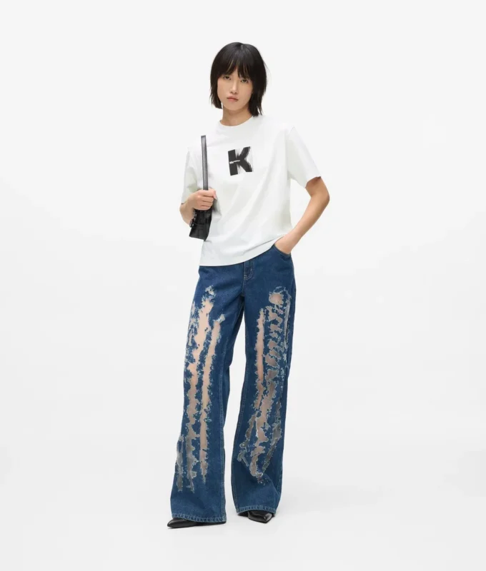 Camiseta con diseño K
