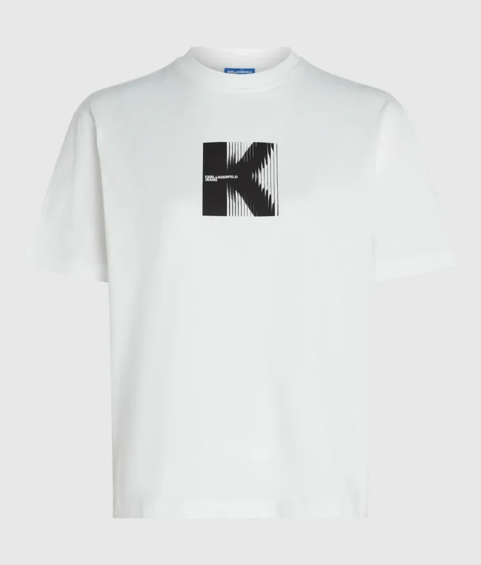 Camiseta con diseño K