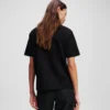 CAMISETA CON ESTAMPADO FLORAL