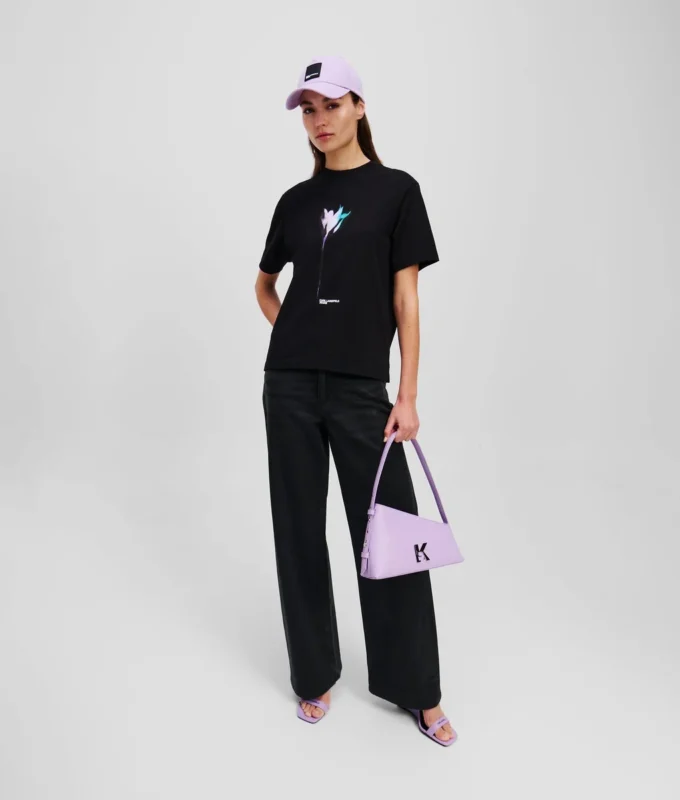 CAMISETA CON ESTAMPADO FLORAL