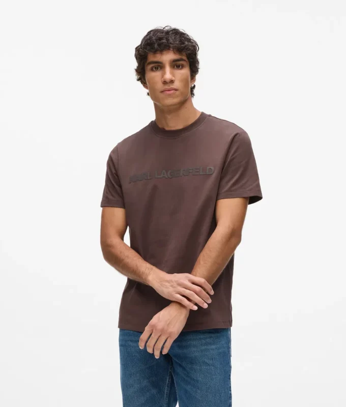 CAMISETA CON LOGOTIPO