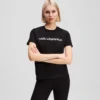 CAMISETA CON LOGOTIPO