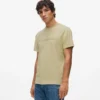 CAMISETA CON LOGOTIPO