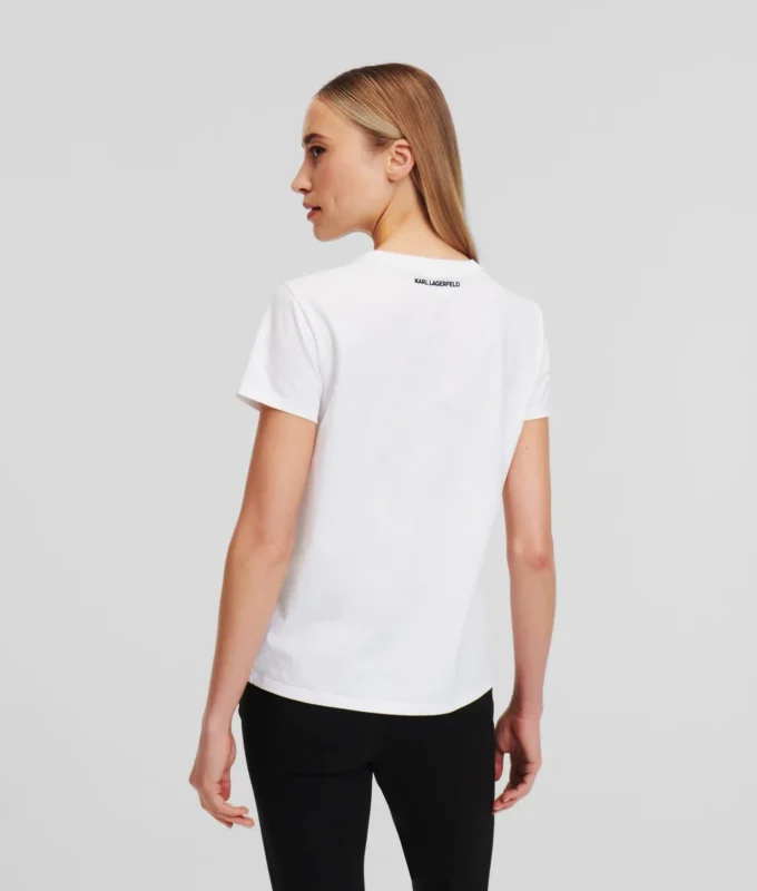 CAMISETA CON LOGOTIPO