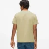 CAMISETA CON LOGOTIPO