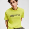 CAMISETA CON LOGOTIPO