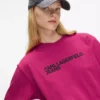 CAMISETA CON LOGOTIPO