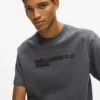 CAMISETA CON LOGOTIPO