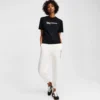CAMISETA CON LOGOTIPO