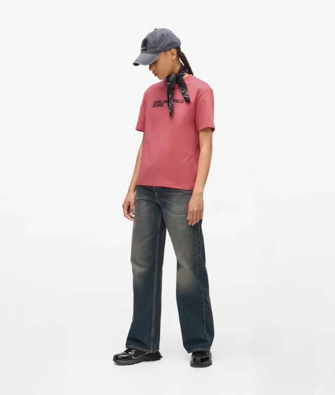 CAMISETA CON LOGOTIPO
